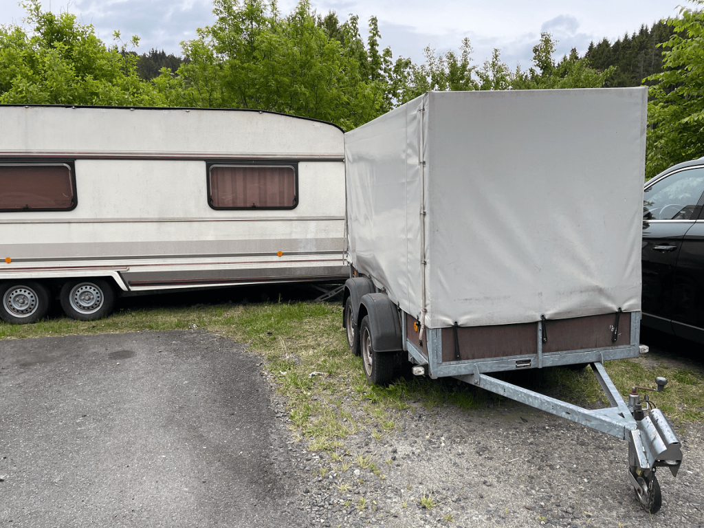 Wohnwagen 100 Km H Zulassung Tempolimit für Anhänger: Wann darf ich 100 statt 80 km/h fahren?